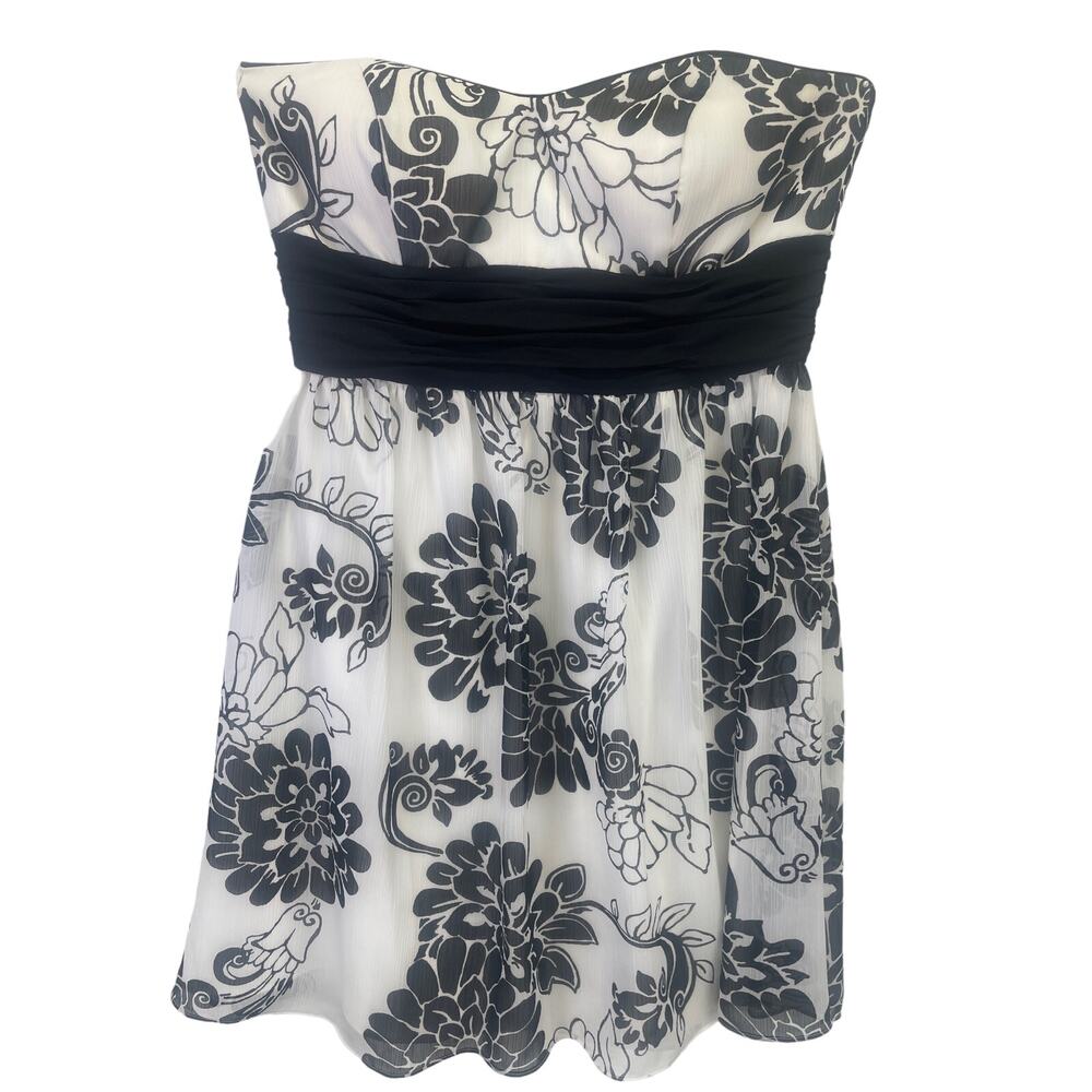 White House Black Market Sleeveless Princess Empire Waist Floral White/Blk Sz 8 - Picture 4 of 11